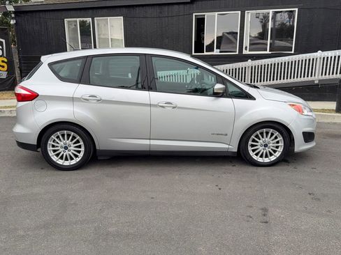 Used 2016 Ford C-MAX SE w/ Interior Protection Package image 9