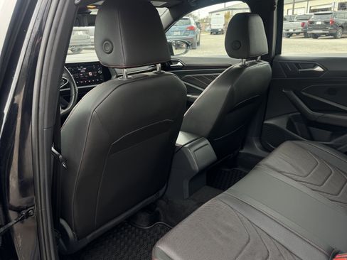 Used 2024 Volkswagen Jetta GLI Autobahn w/ GLI Black Package image 13