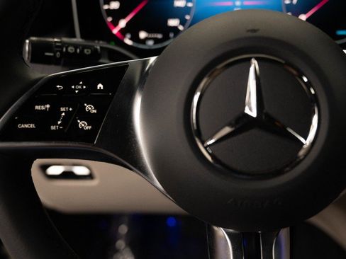 New 2026 Mercedes-Benz GLC 300 4MATIC image 24