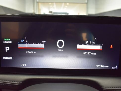Used 2023 Nissan Ariya FWD image 30