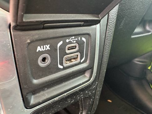 Used 2021 Jeep Wrangler Sport AWD/4WD image 24