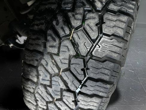 Used 2025 Chevrolet Silverado 1500 LT Trail Boss w/ LT Trail Boss Premium Package image 41