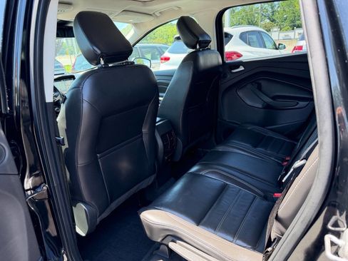 Used 2018 Ford Escape Titanium w/ Ford Safe & Smart Package AWD/4WD image 11