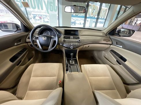 Used 2009 Honda Accord LX-P image 8
