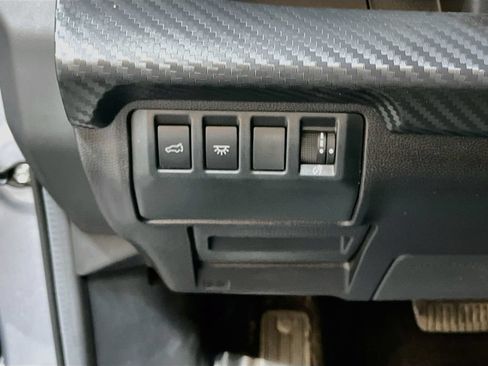 Used 2025 Subaru Ascent Premium AWD/4WD image 10
