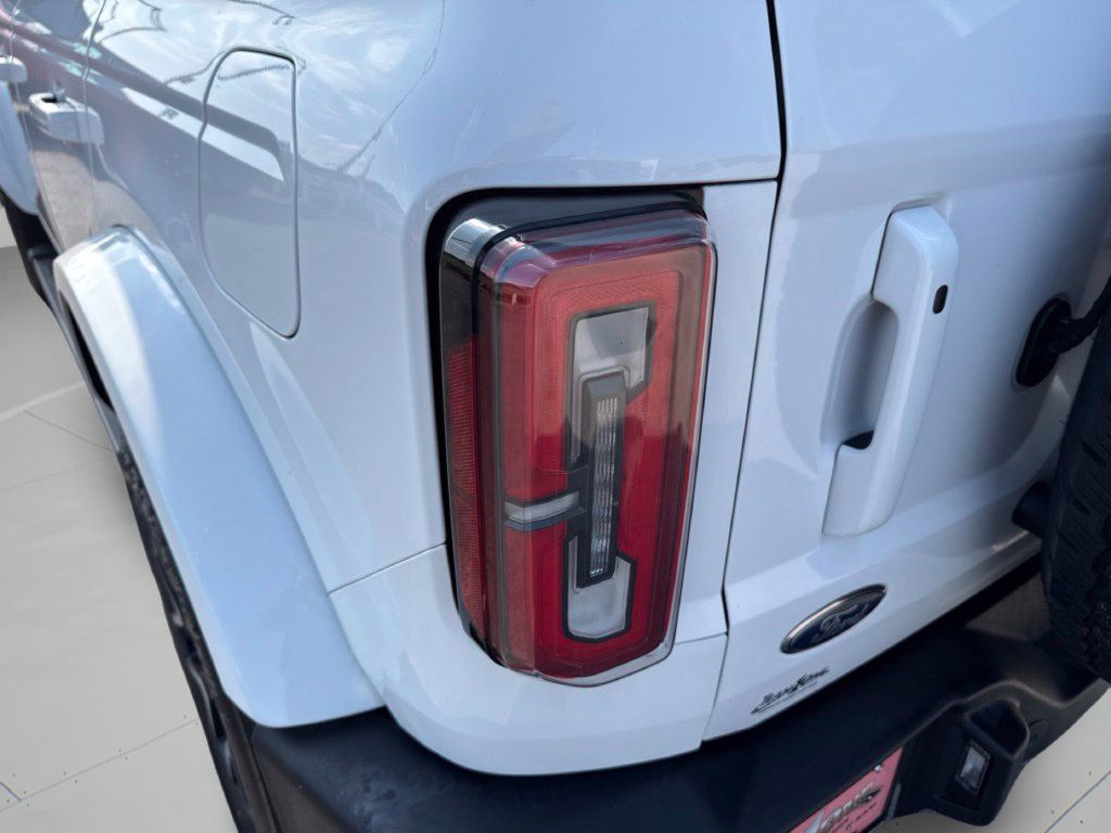 Used 2024 Ford Bronco Outer Banks AWD/4WD image 37