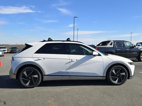 New 2026 Hyundai Ioniq 5 Limited image 2