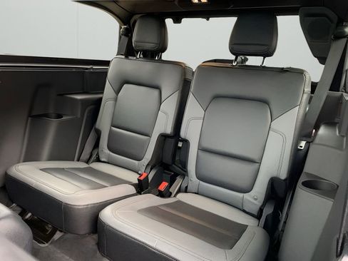 Used 2024 Ford Bronco Black Diamond image 13