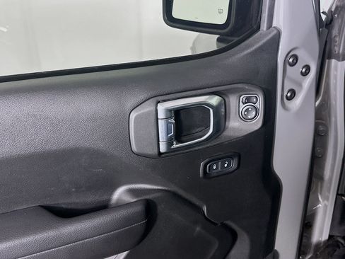 Used 2023 Jeep Wrangler Unlimited w/ 8.4" Radio Group AWD/4WD image 15