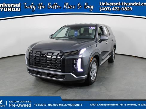 Certified 2025 Hyundai Palisade SE FWD image 1