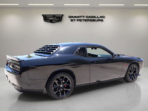 Used 2023 Dodge Challenger R/T w/ Blacktop Package RWD image 5
