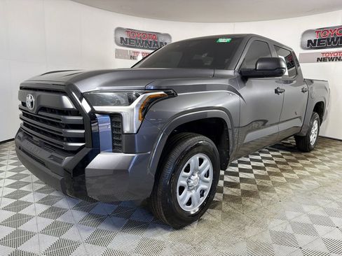 Used 2024 Toyota Tundra SR w/ SR Tow Package AWD/4WD image 7