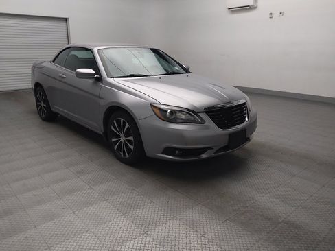 Used 2014 Chrysler 200 S image 13