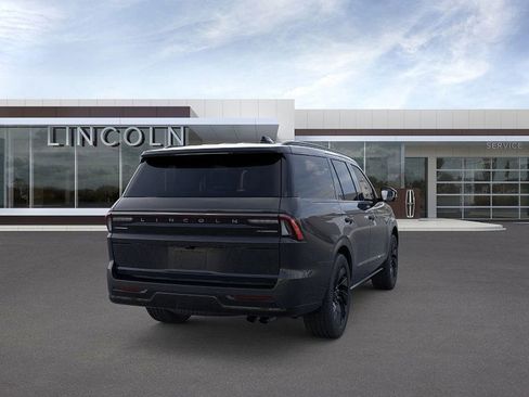 New 2026 Lincoln Navigator Reserve w/ Jet Appearance Package image 8