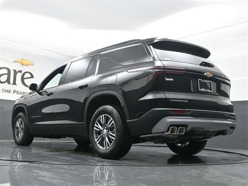New 2026 Chevrolet Traverse LT w/ Driver Confidence Package image 5