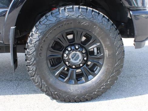 Used 2020 Ford F250 Lariat AWD/4WD image 39