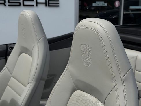 Certified 2021 Porsche 911 Cabriolet image 18