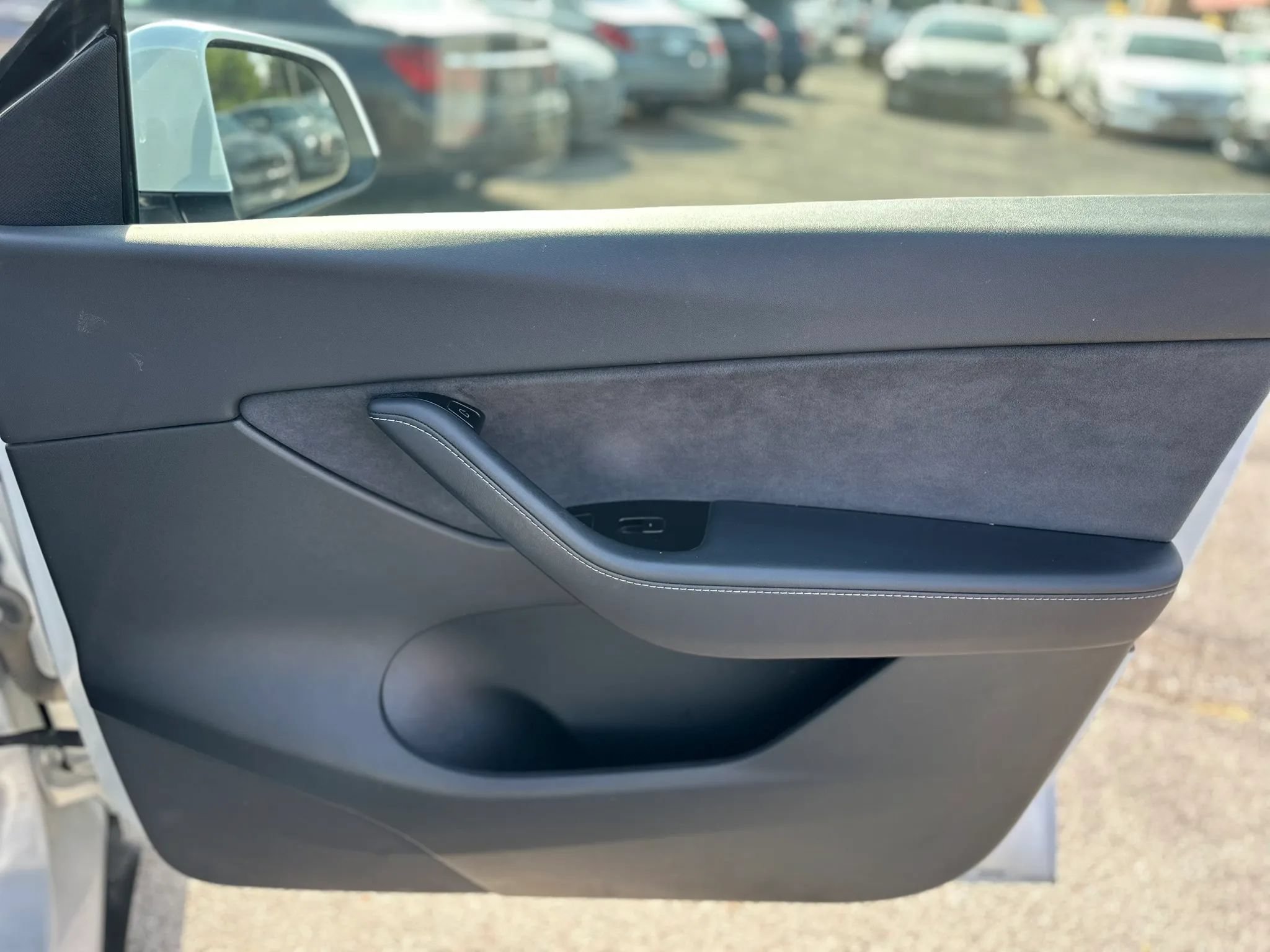Used 2021 Tesla Model Y 2WD image 24