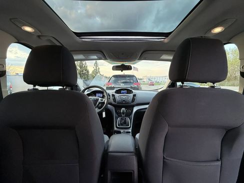 Used 2013 Ford Escape SE image 23