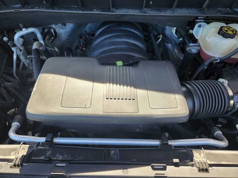 Used 2020 Chevrolet Silverado 1500 LT w/ Trailering Package image 19