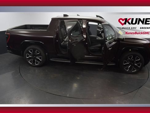 New 2025 GMC Sierra EV Denali AWD/4WD image 52