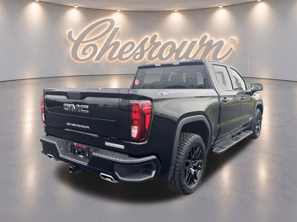 Used 2021 GMC Sierra 1500 Elevation w/ LPO, Elevation Black Package AWD/4WD image 5