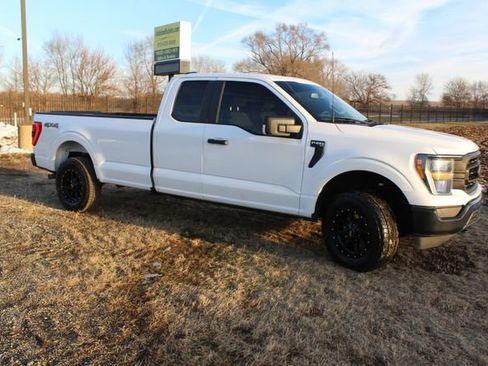 Used 2023 Ford F150 XL w/ Trailer Tow Package image 11