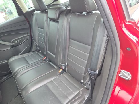 Used 2013 Ford C-MAX Energi SEL FWD image 25