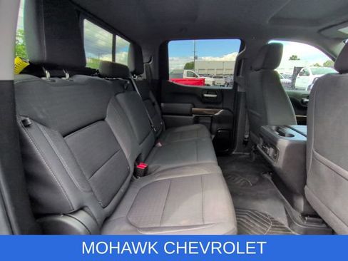 Used 2021 Chevrolet Silverado 1500 LT Trail Boss w/ Convenience Package II AWD/4WD image 28