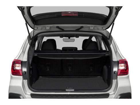 Used 2019 Subaru Outback 3.6R Limited w/ Popular Package #2 AWD/4WD image 12