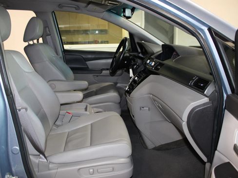 Used 2012 Honda Odyssey EX-L image 32