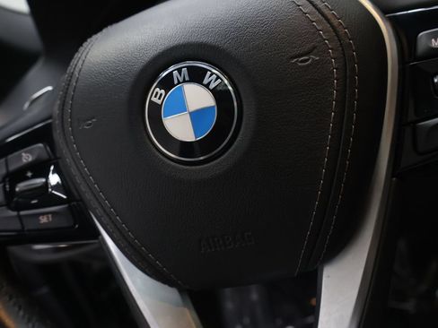 Used 2018 BMW 540i RWD image 20