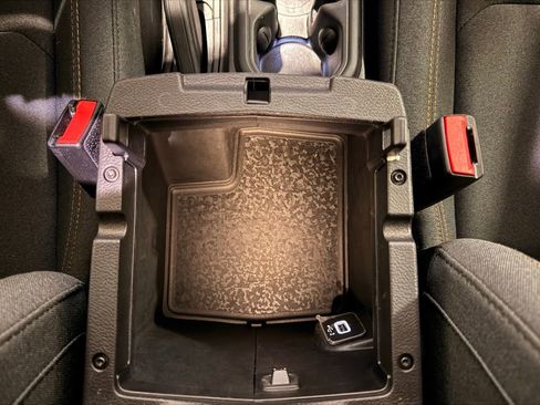 Used 2024 Jeep Wrangler Sport S image 25