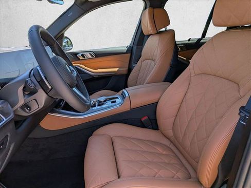 Used 2026 BMW X5 sDrive40i w/ M Sport Package RWD image 4