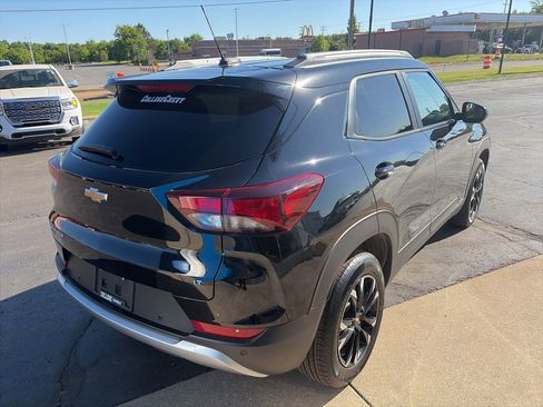 Used 2023 Chevrolet TrailBlazer LT w/ Convenience Package AWD/4WD image 7