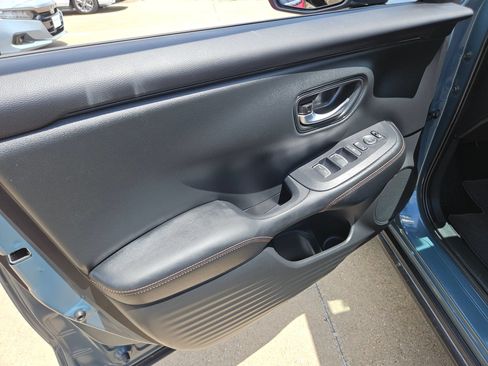 Certified 2025 Honda HR-V Sport image 13
