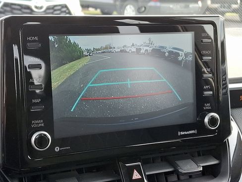 Certified 2022 Toyota Corolla LE image 17