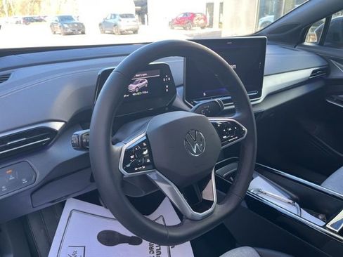 Certified 2025 Volkswagen ID.4 Pro image 36