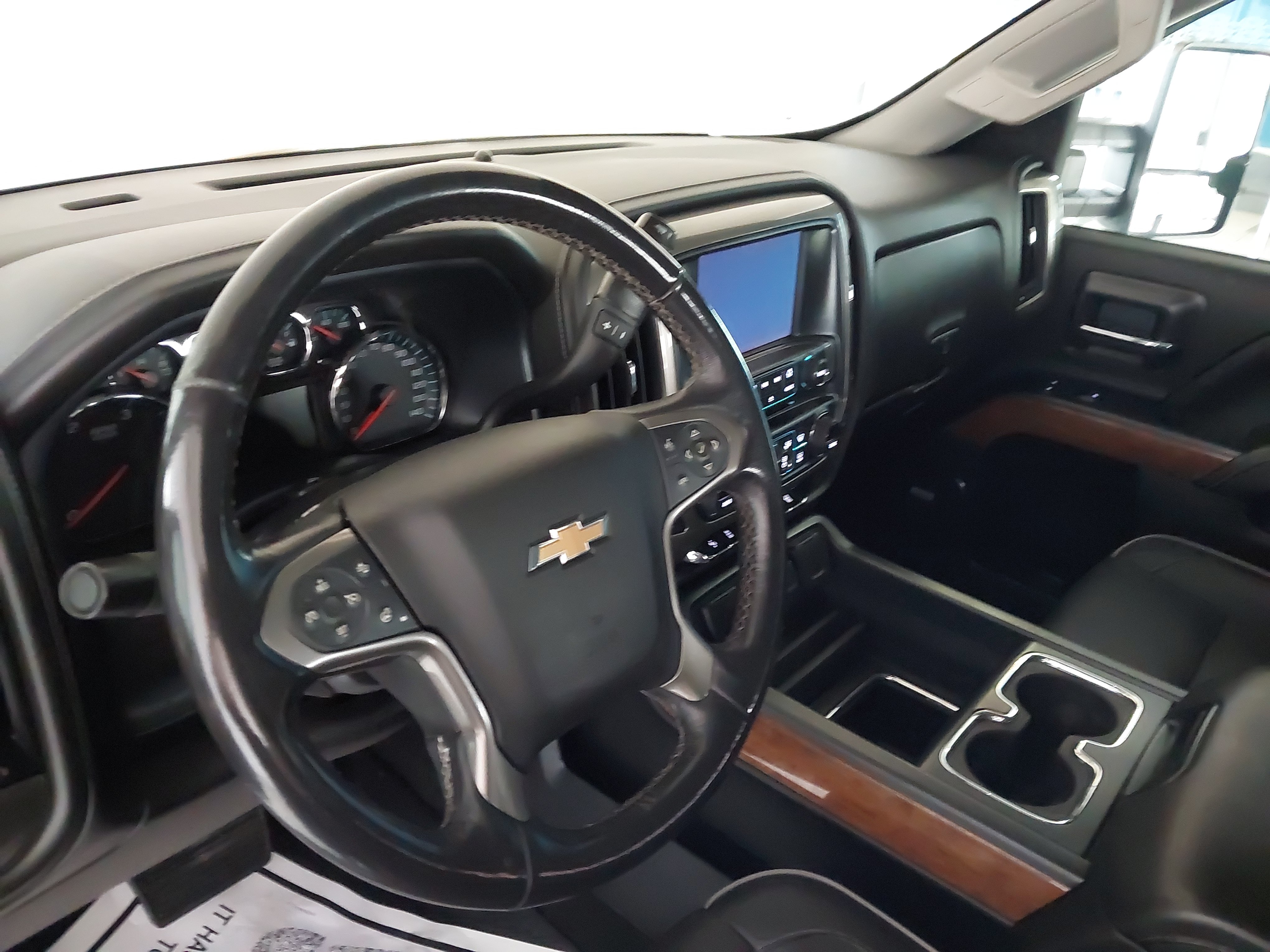 Used 2017 Chevrolet Silverado 2500 High Country w/ Duramax Plus Package AWD/4WD image 2