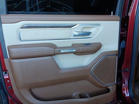 Used 2020 RAM 1500 Laramie image 14