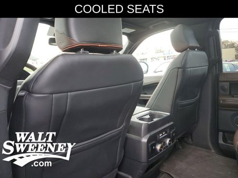 Used 2021 Ford Expedition King Ranch image 11