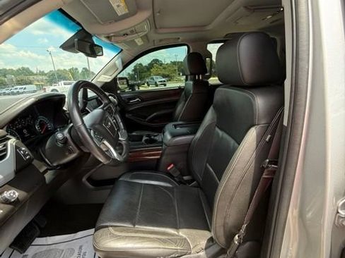 Used 2017 GMC Yukon SLT w/ Open Road Package RWD image 9