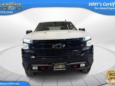 Used 2021 Chevrolet Silverado 1500 LT Trail Boss w/ Bed Protection Package image 2