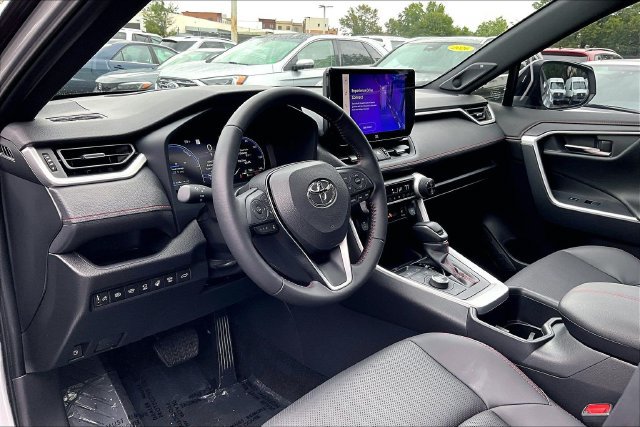 Used 2024 Toyota RAV4 XSE w/ Premium Package AWD/4WD image 13