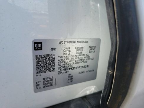 Used 2023 Chevrolet Tahoe Z71 w/ Luxury Package AWD/4WD image 34