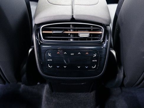 Used 2023 Mercedes-Benz EQS 580 4MATIC SUV image 32