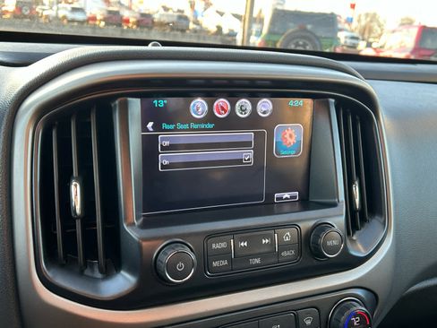 Used 2017 Chevrolet Colorado Z71 image 28