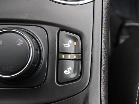 Used 2024 GMC Terrain SLE w/ Driver Convenience Package AWD/4WD image 14
