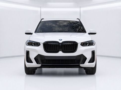 Used 2023 BMW X3 sDrive30i w/ M Sport Package RWD image 5