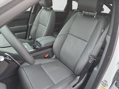 New 2026 Land Rover Range Rover Velar Dynamic SE image 15